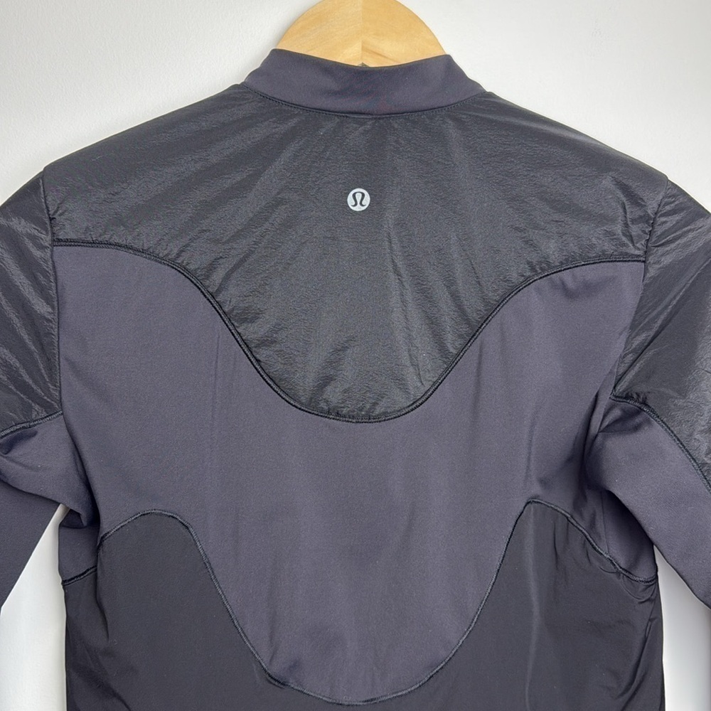 Lululemon Polar Pace Run Jacket - Picture 6 of 15